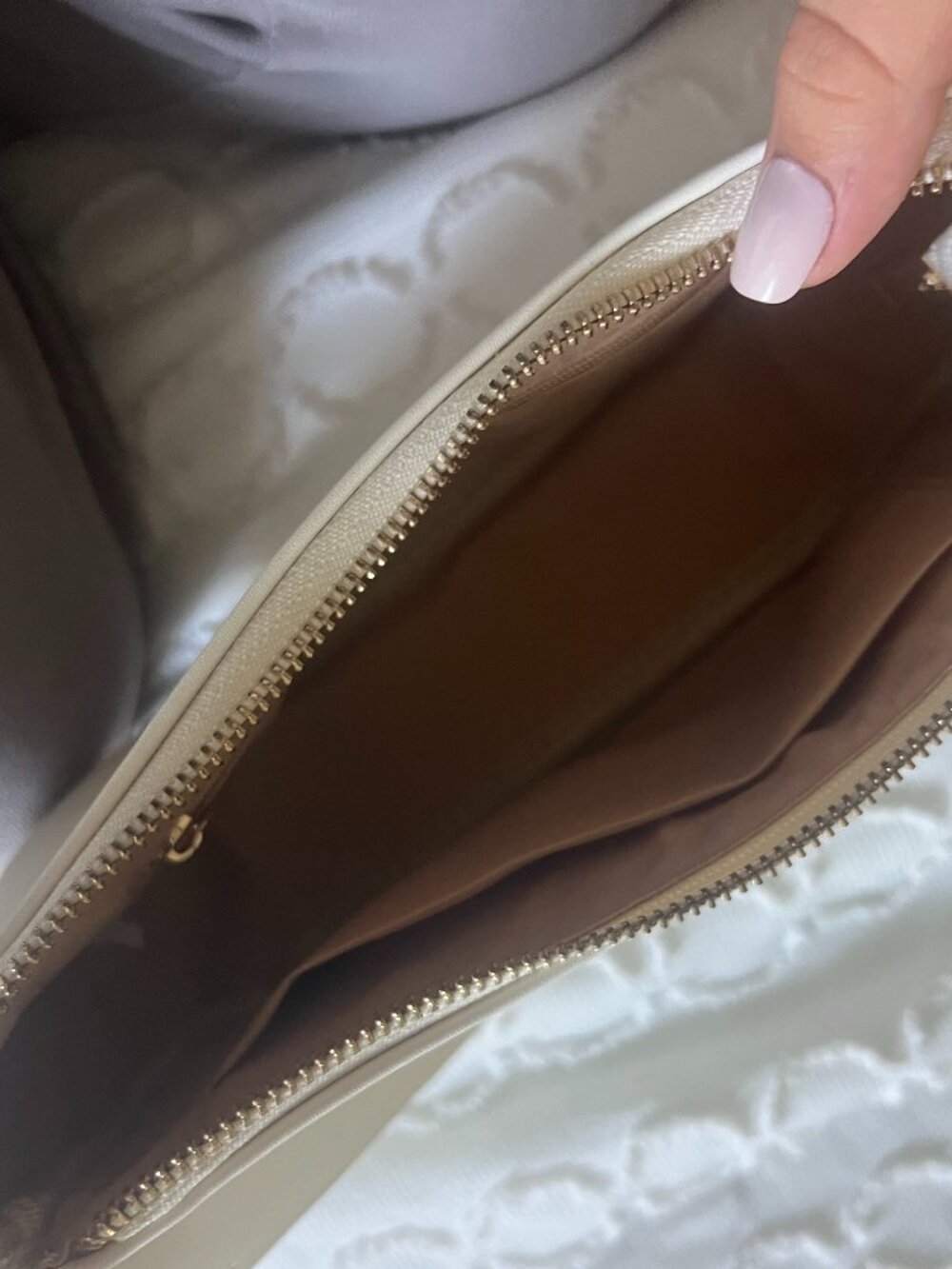 White Purse